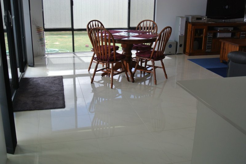 White Polished Porcelain